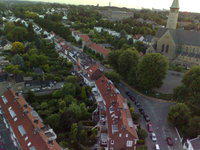 http://gallery.mikrokopter.de/main.php/v/Luftbilder/luftbild+Maastricht.jpg.html